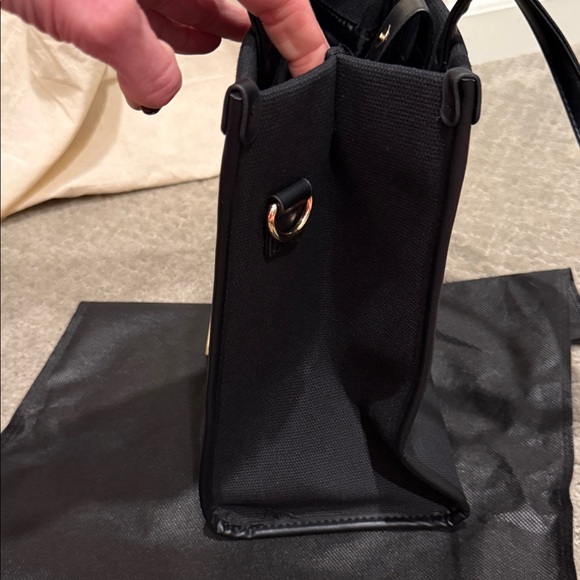 Versace Black and Gold Tote Bag - Picture 7 of 11